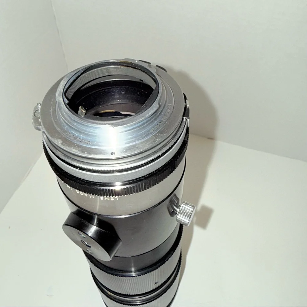 Tamron Auto Zoom 1:3.8 80-250mm Lens compatible with Nikon.